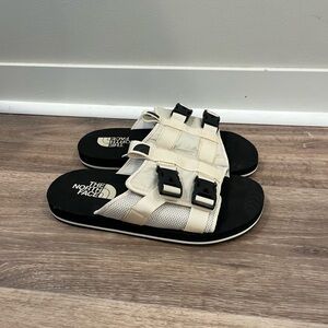 Women's Northface sandals